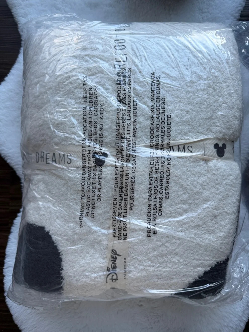 NWT Barefoot Dreams CozyChic Classic Mickey & Minnie Mouse Throw Cream/Carbon